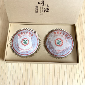 Подарочный набор шу и шен пуэры Zhong Cha 2004 года